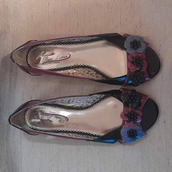 Poetic License Leather Peep Toe Tiny Heeled Sandals With Beaded Flowers 7.5 - Picture 2 of 14